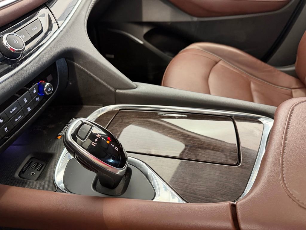 Used 2021 Buick Enclave Avenir w/ Avenir Technology Package image 16