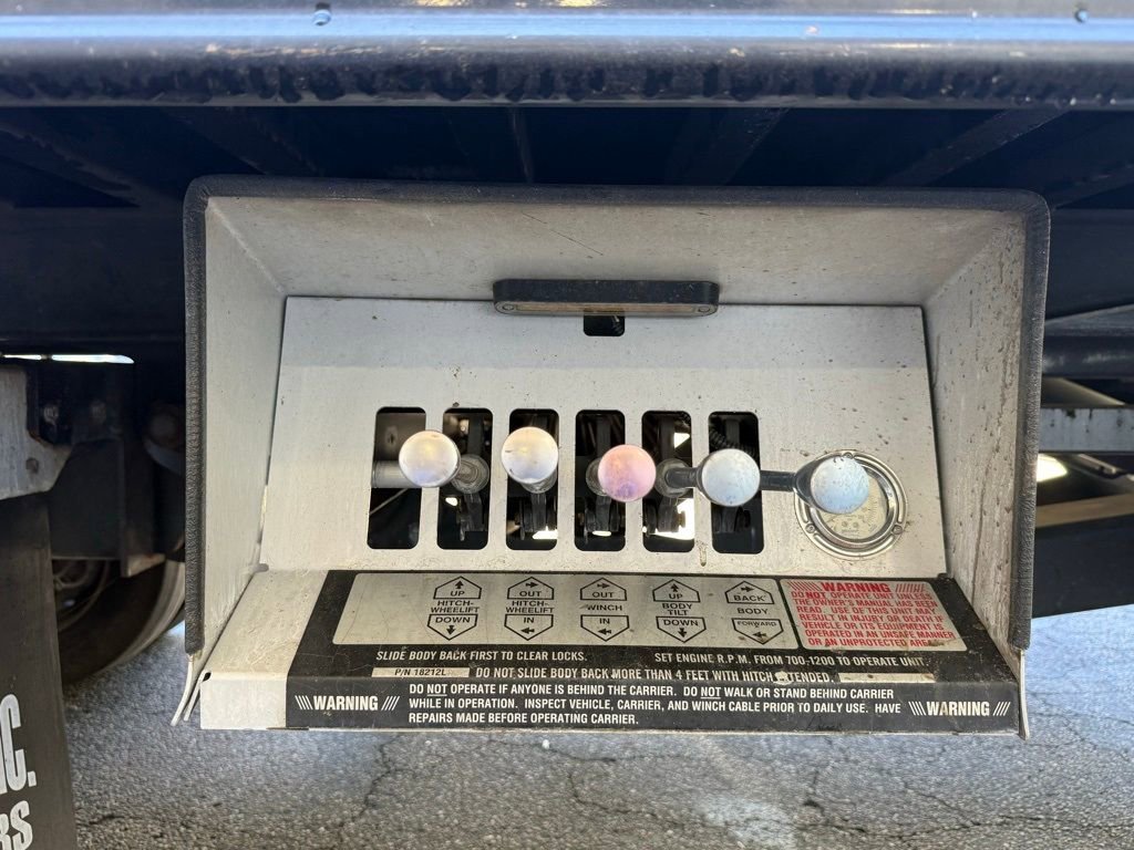 Used 2017 Ford F650 2WD SuperCab Super Duty image 26