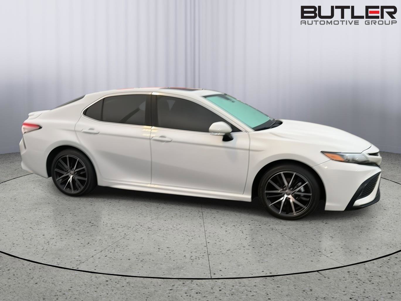 Certified 2024 Toyota Camry SE w/ Convenience Package FWD image 6