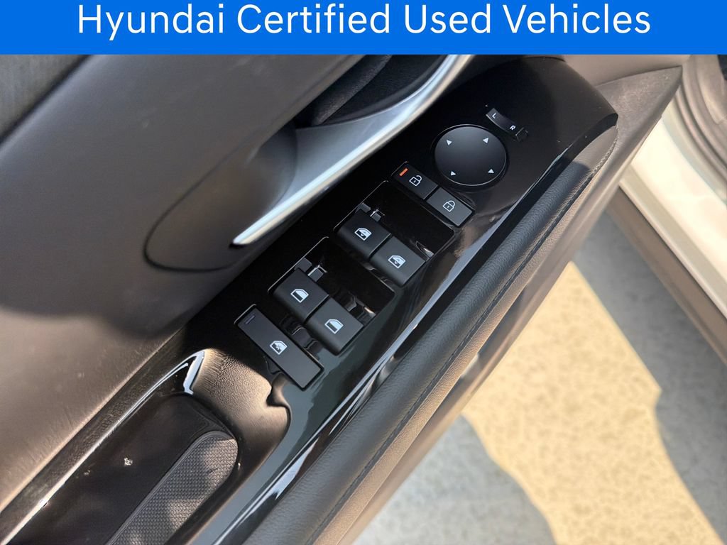 Certified 2025 Hyundai Santa Cruz Limited AWD/4WD image 14