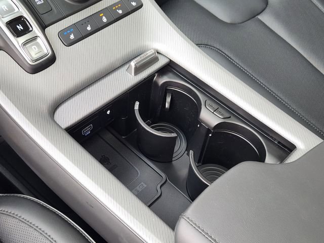 Used 2025 Hyundai Palisade SEL FWD image 14