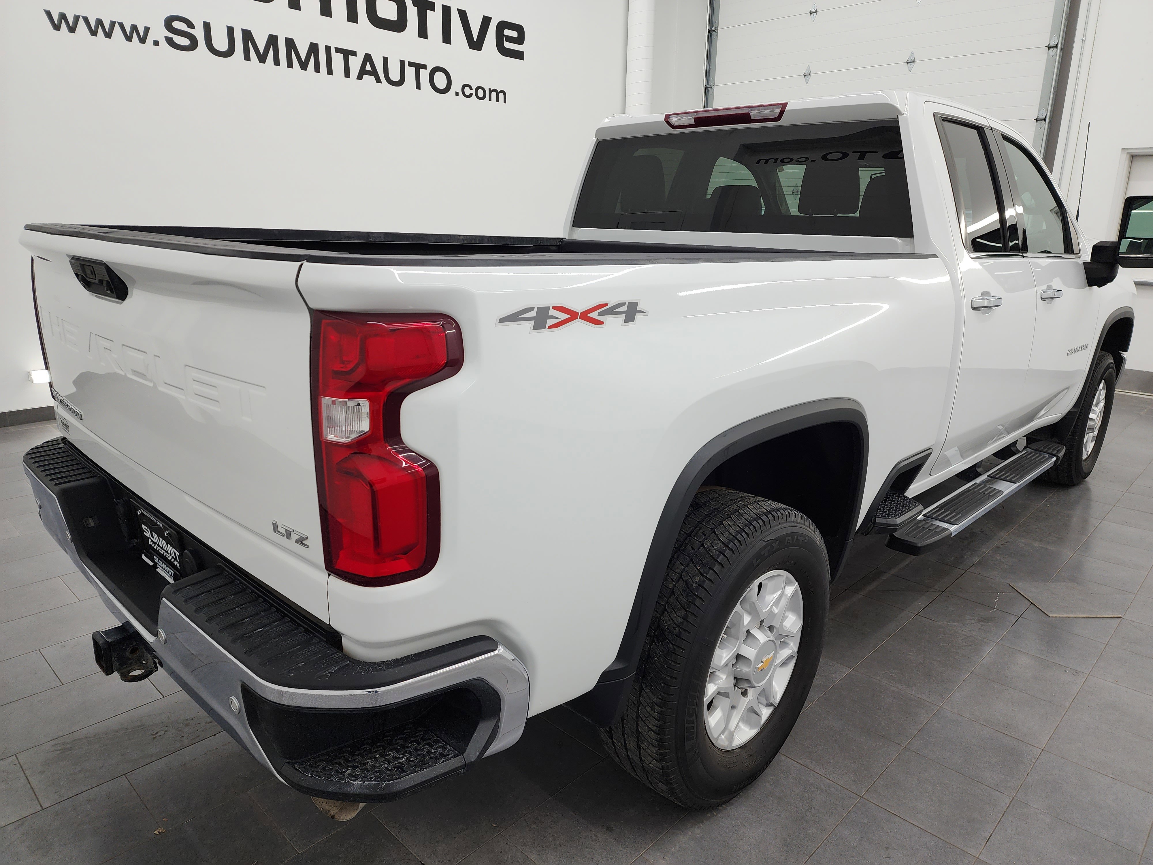 Used 2022 Chevrolet Silverado 2500 LTZ w/ Safety Package image 4