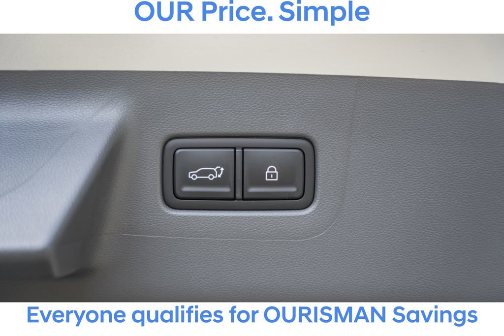 New 2026 Hyundai Santa Fe SE image 11