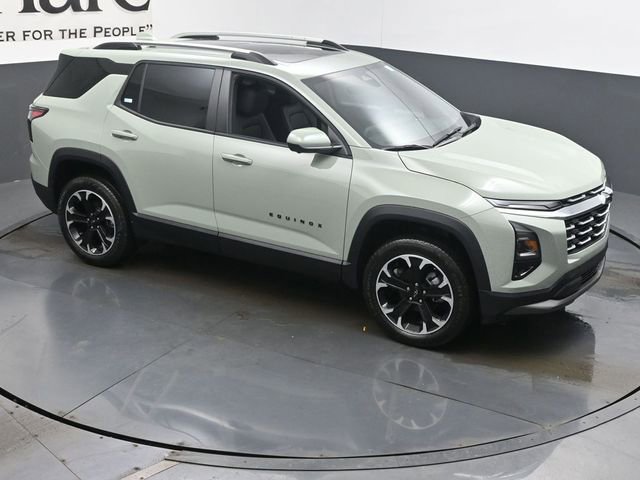 New 2026 Chevrolet Equinox LT w/ Convenience Package II image 16