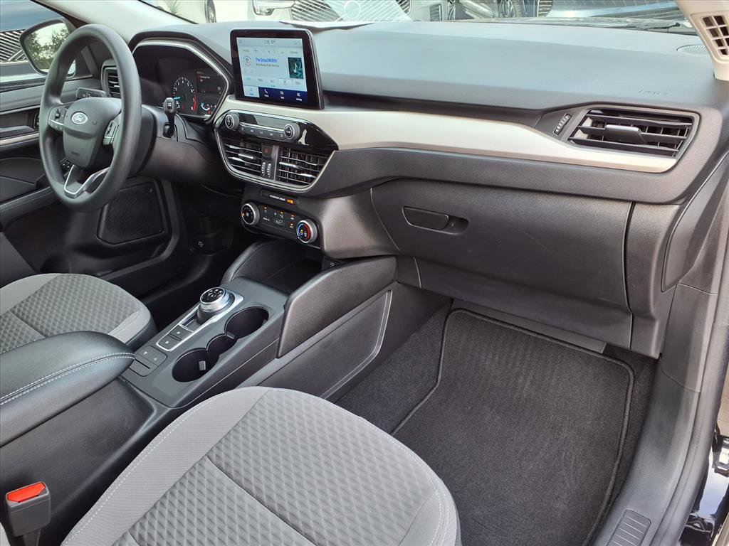 Used 2022 Ford Escape SE image 10