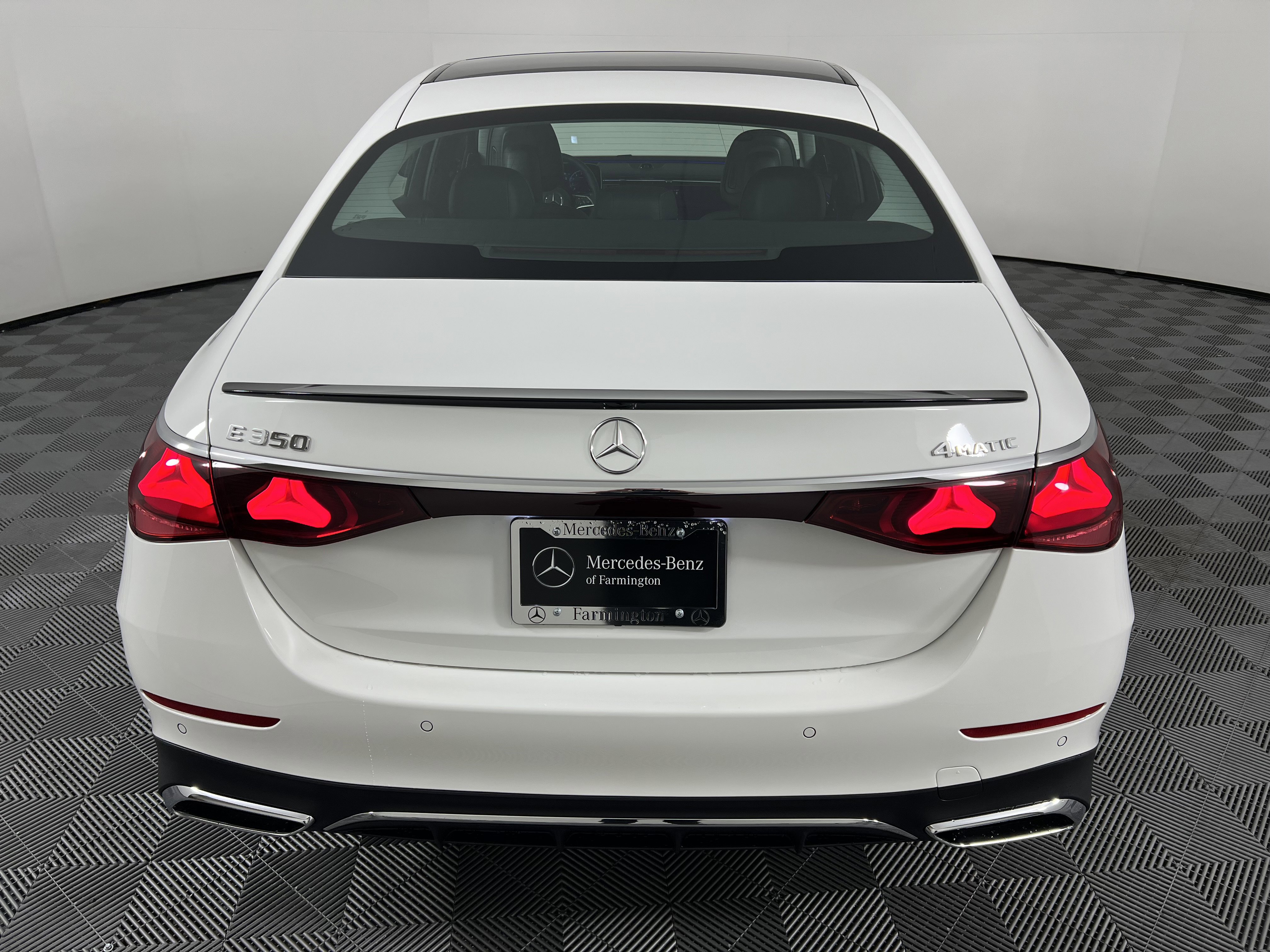 New 2026 Mercedes-Benz E 350 4MATIC Sedan image 11
