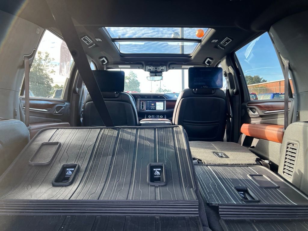 Used 2024 GMC Yukon XL Denali Ultimate image 10