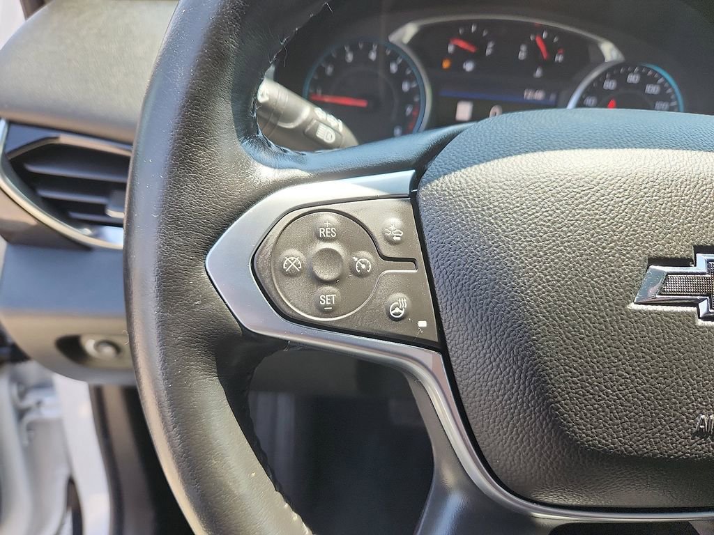 Used 2022 Chevrolet Traverse RS w/ LPO, Cargo Package FWD image 18