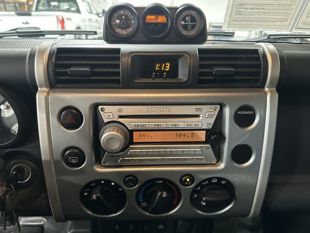 Used 2010 Toyota FJ Cruiser 4WD image 16