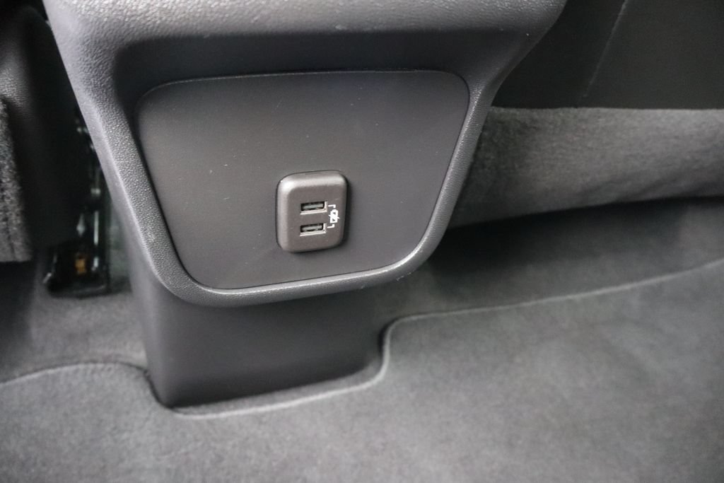 Used 2023 Chevrolet Equinox RS AWD/4WD image 23