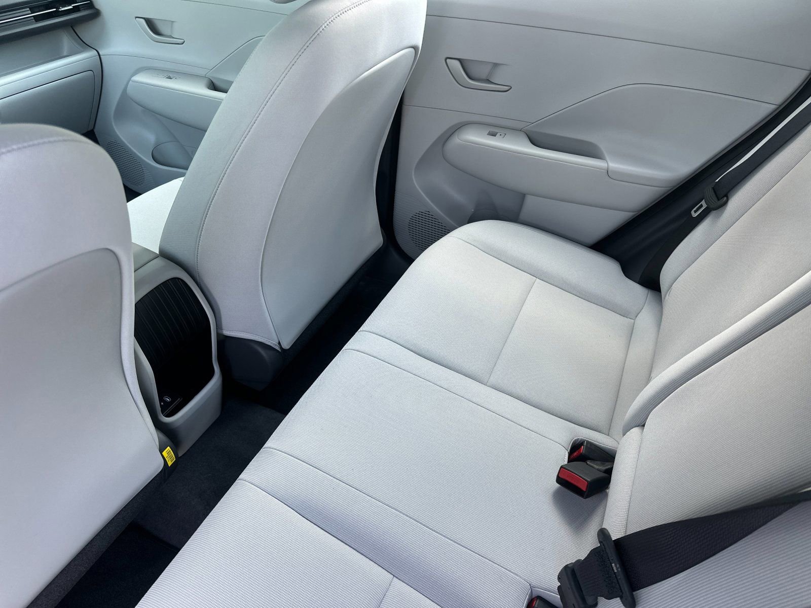 Certified 2025 Hyundai Kona SE AWD/4WD image 12