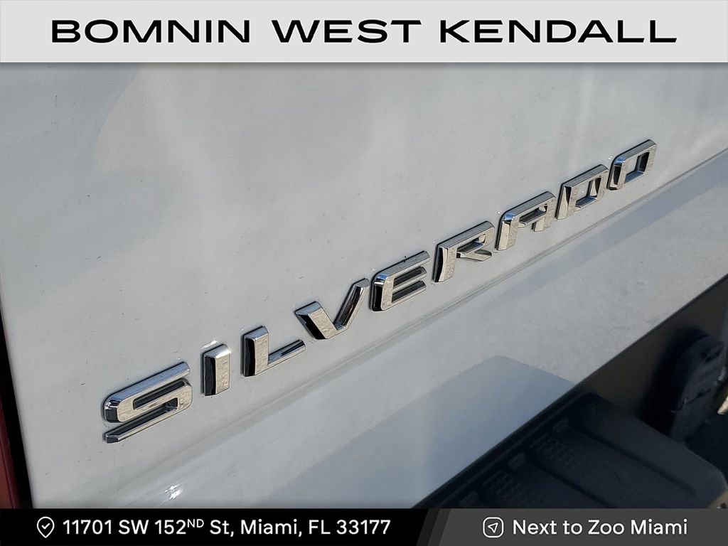 Used 2022 Chevrolet Silverado 1500 Custom image 6