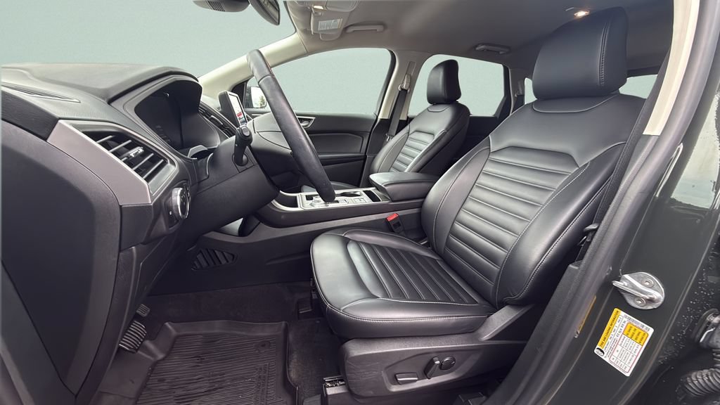 Used 2024 Ford Edge SEL w/ Convenience Package AWD/4WD image 5