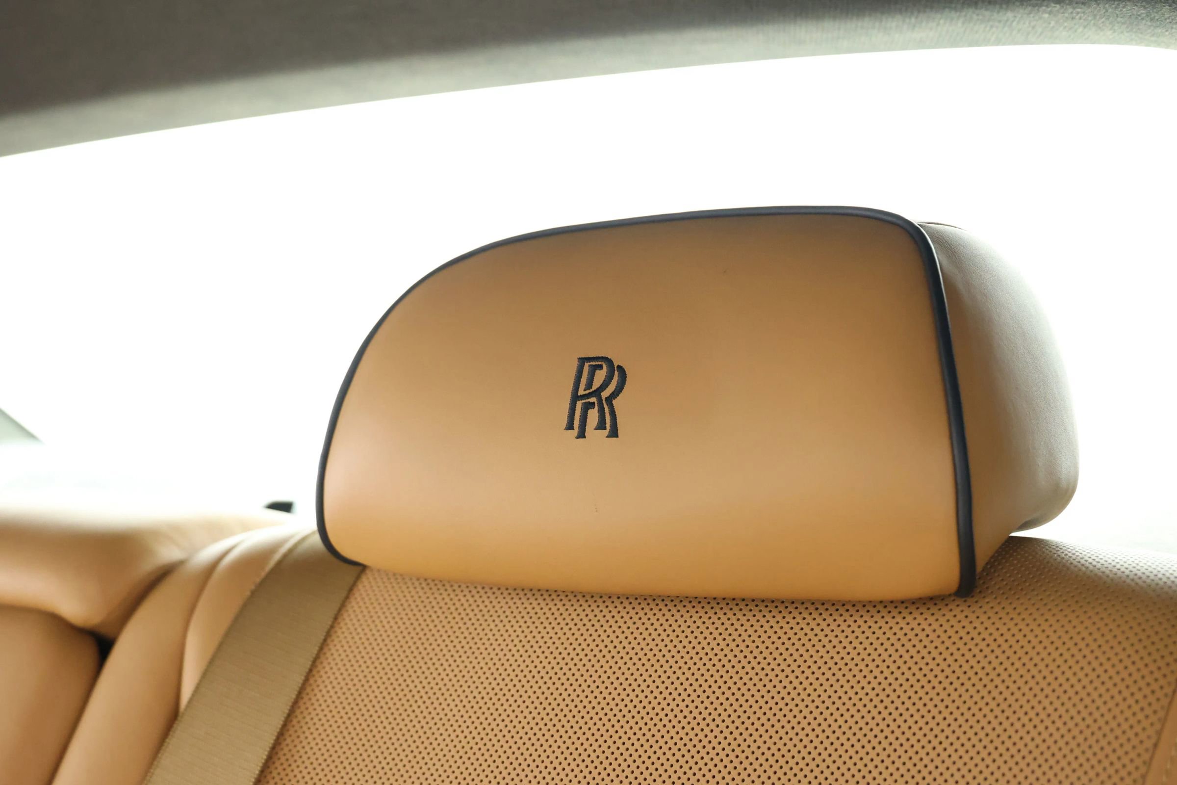 Used 2017 Rolls-Royce Ghost image 51