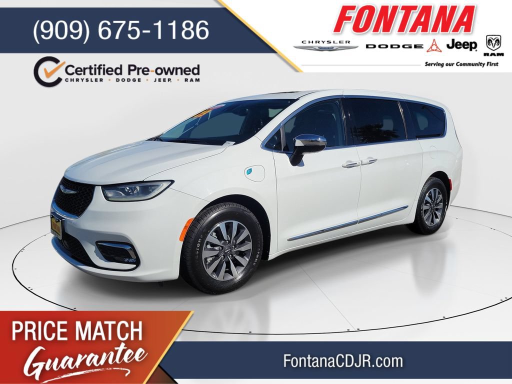 Certified 2023 Chrysler Pacifica Limited