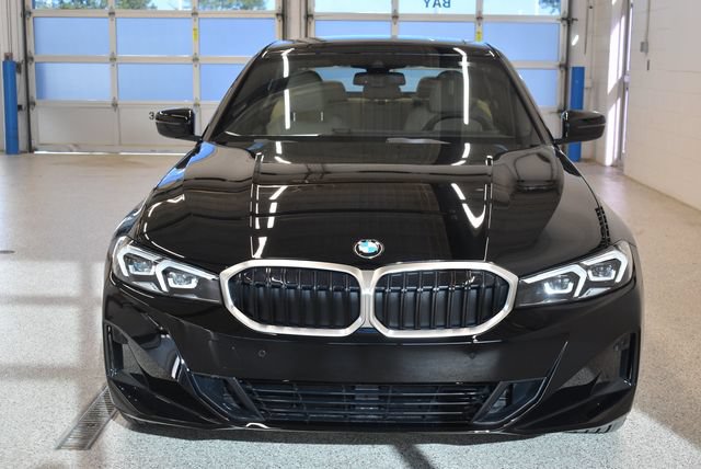 New 2026 BMW 330i xDrive Sedan w/ Premium Package AWD/4WD image 3