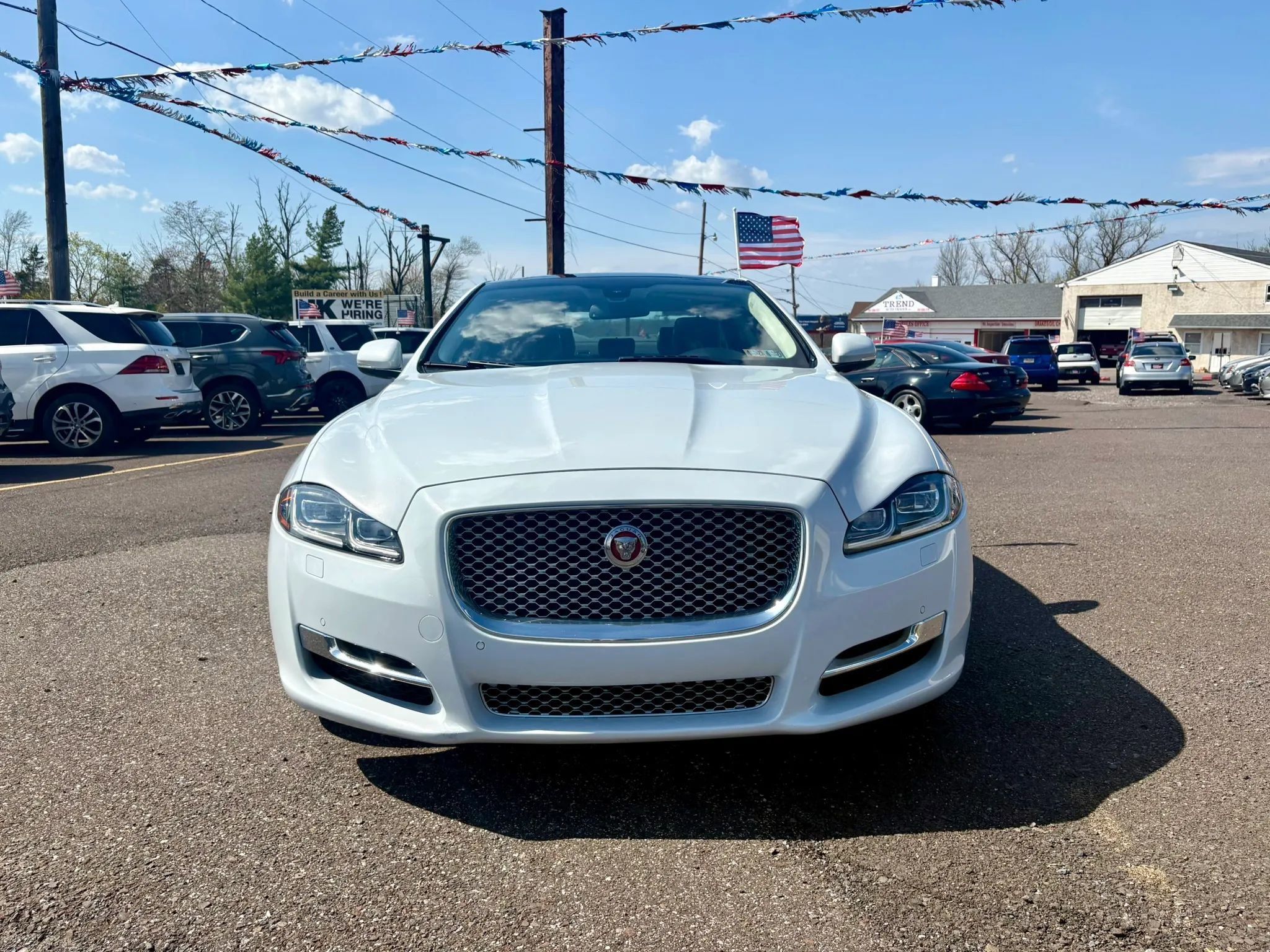 Used 2016 Jaguar XJ L Portfolio RWD image 8