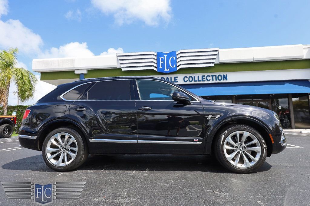 Used 2017 Bentley Bentayga image 36