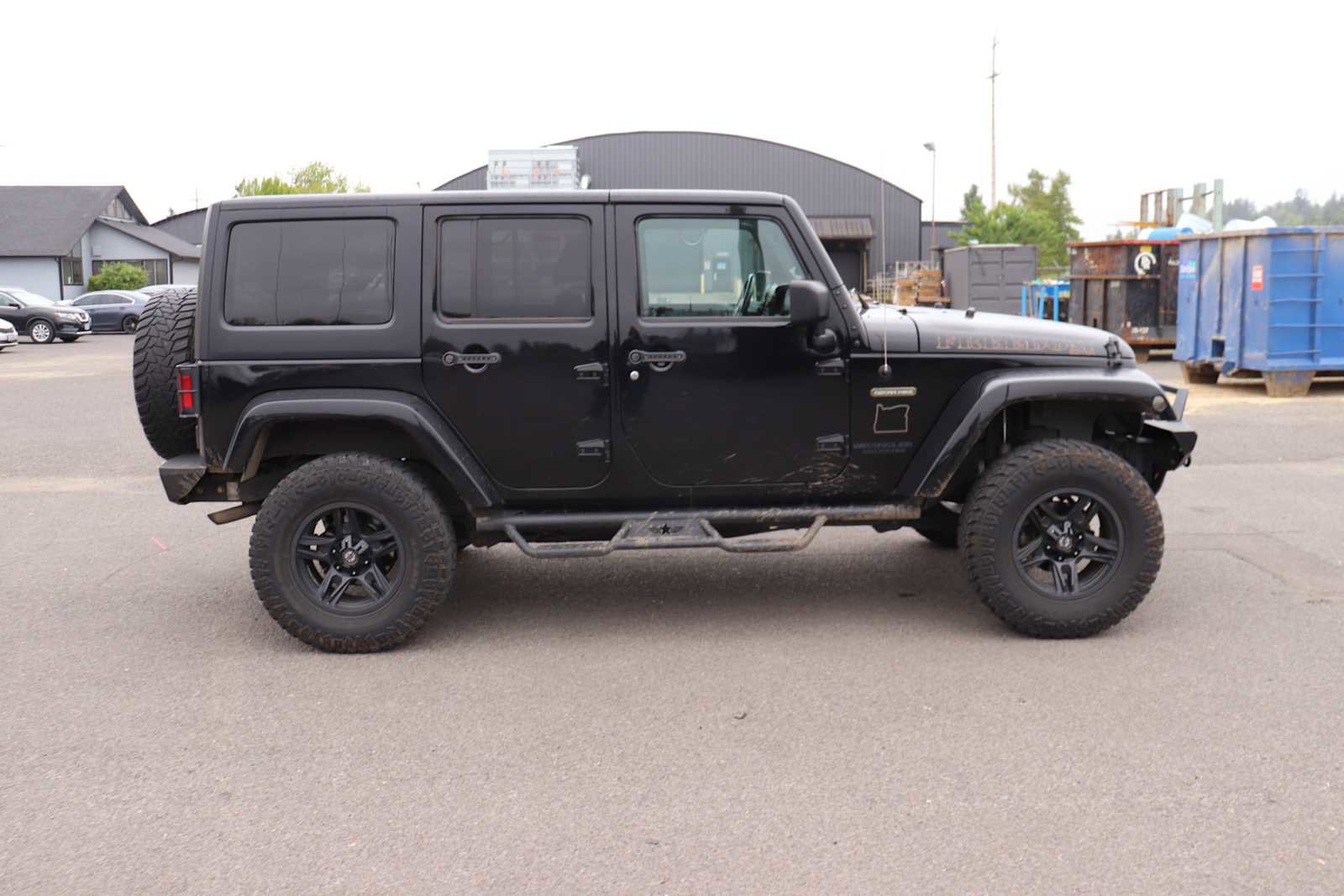 Used 2017 Jeep Wrangler Freedom Edition AWD/4WD image 4