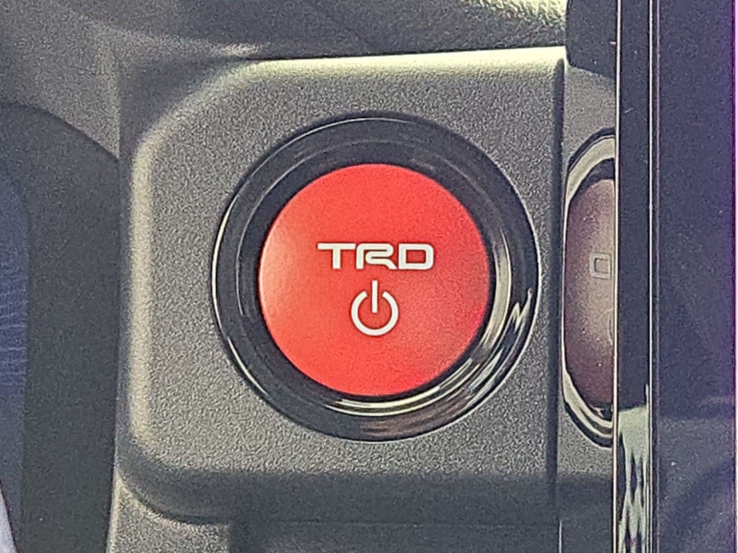 New 2026 Toyota 4Runner TRD Off-Road Premium w/ Tow Technology Package AWD/4WD image 23