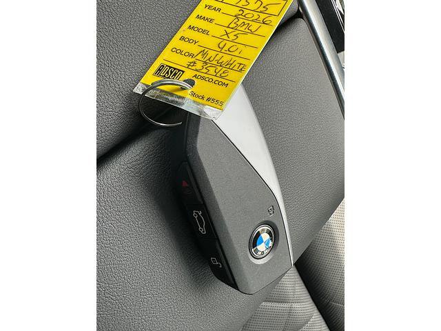 Used 2026 BMW X5 xDrive40i AWD/4WD image 33