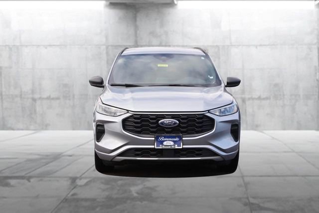 Used 2024 Ford Escape ST-Line image 4