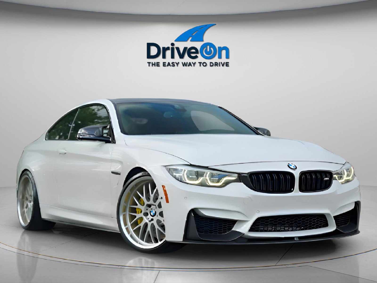 Used 2018 BMW M4 Coupe w/ Competition Package image 16
