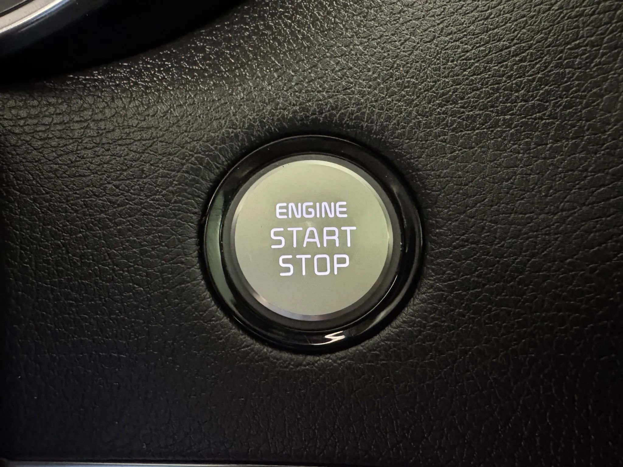 Used 2022 Kia Stinger GT-Line w/ Sun & Sound Package image 17