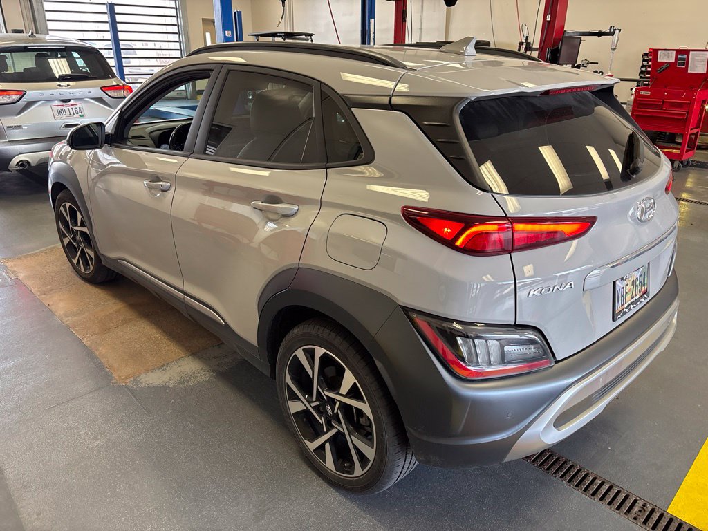 Used 2023 Hyundai Kona Limited w/ Cargo Package AWD/4WD image 8