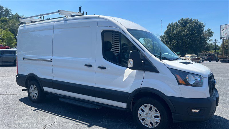 Used 2023 Ford Transit 250 Medium Roof w/ Load Area Protection Package RWD image 3