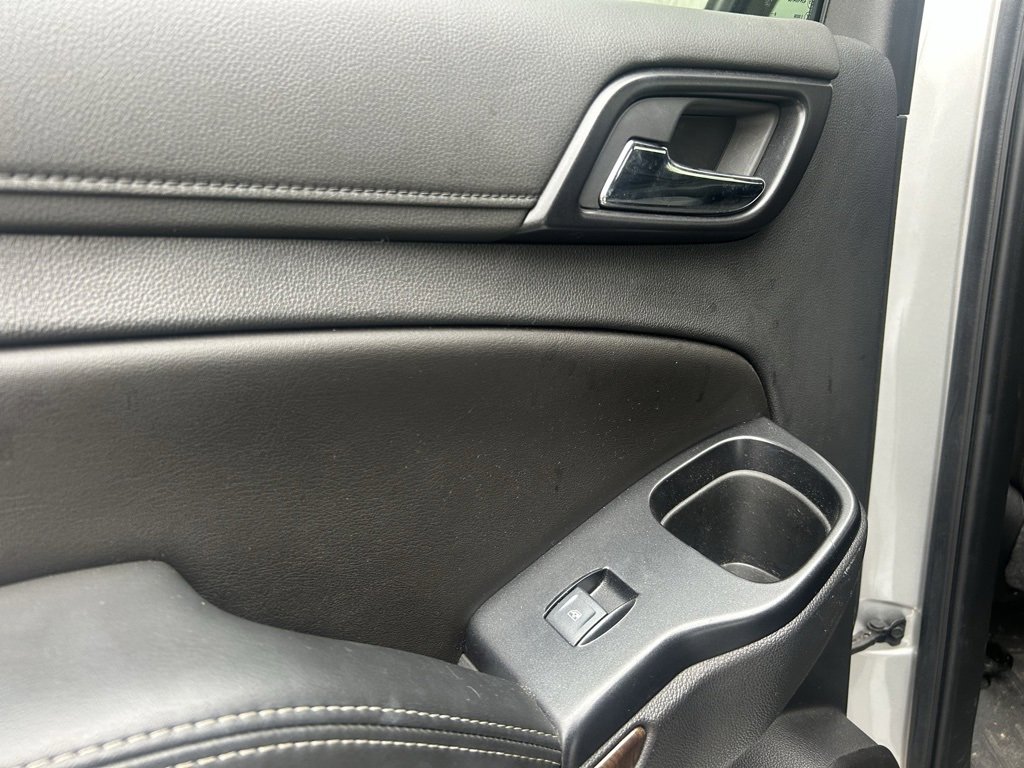 Used 2020 Chevrolet Tahoe LT image 28