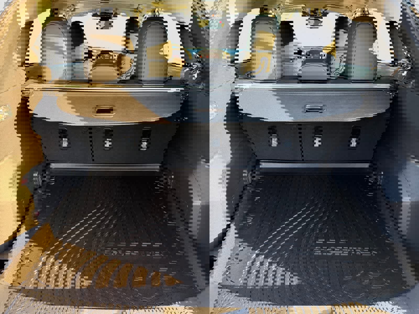 Used 2025 Subaru Crosstrek 2.5i Limited w/ Popular Package #4A image 5