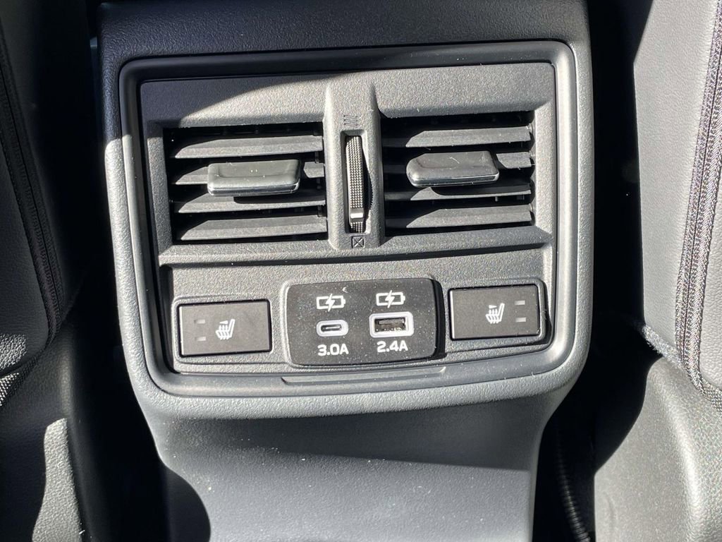 New 2026 Subaru Outback Touring XT AWD/4WD image 13