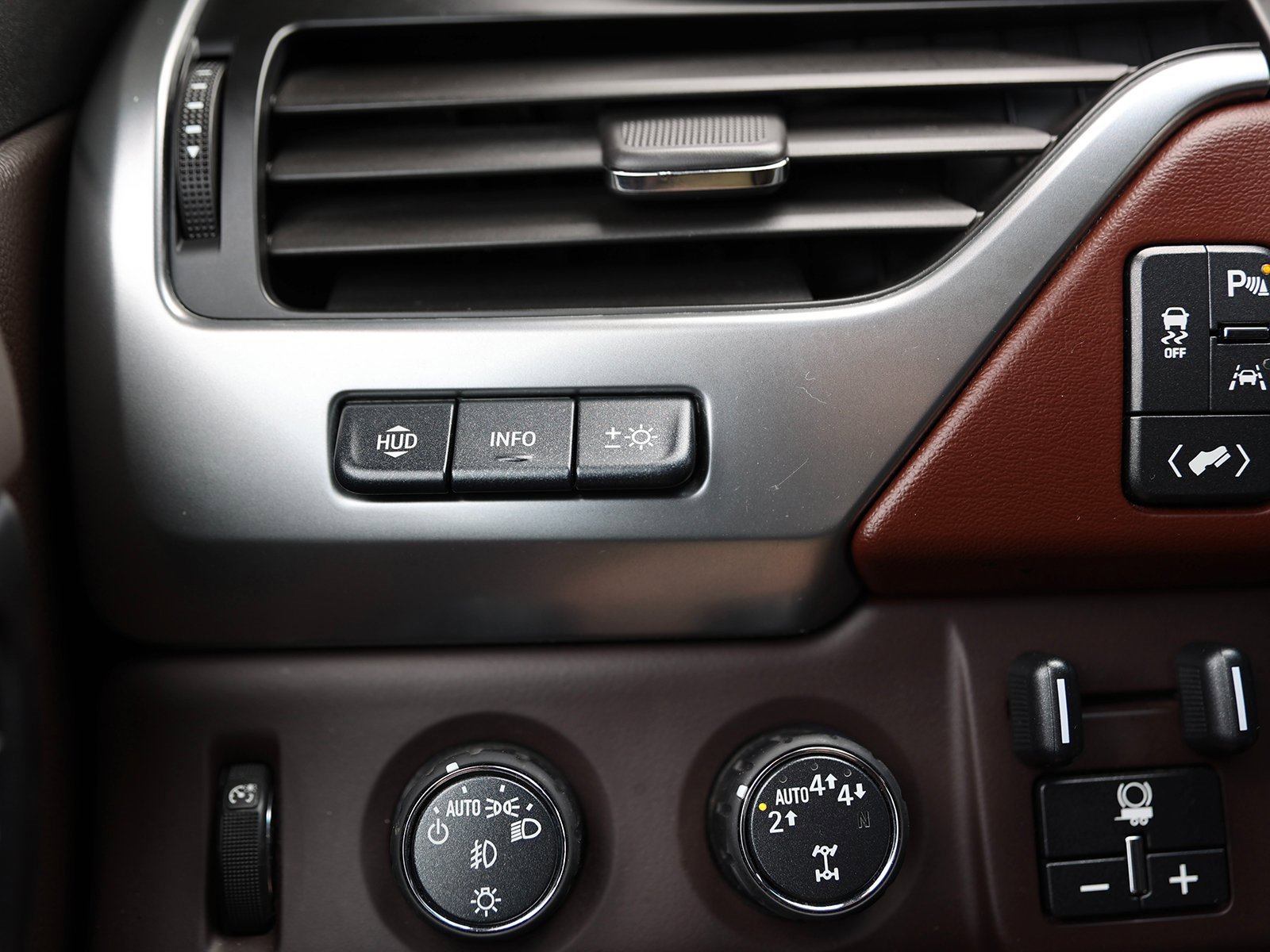 Used 2019 Chevrolet Tahoe Premier image 39