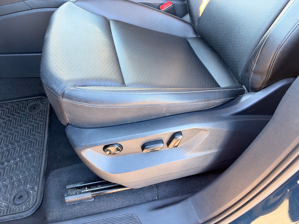 Used 2019 Volkswagen Atlas SE FWD image 12