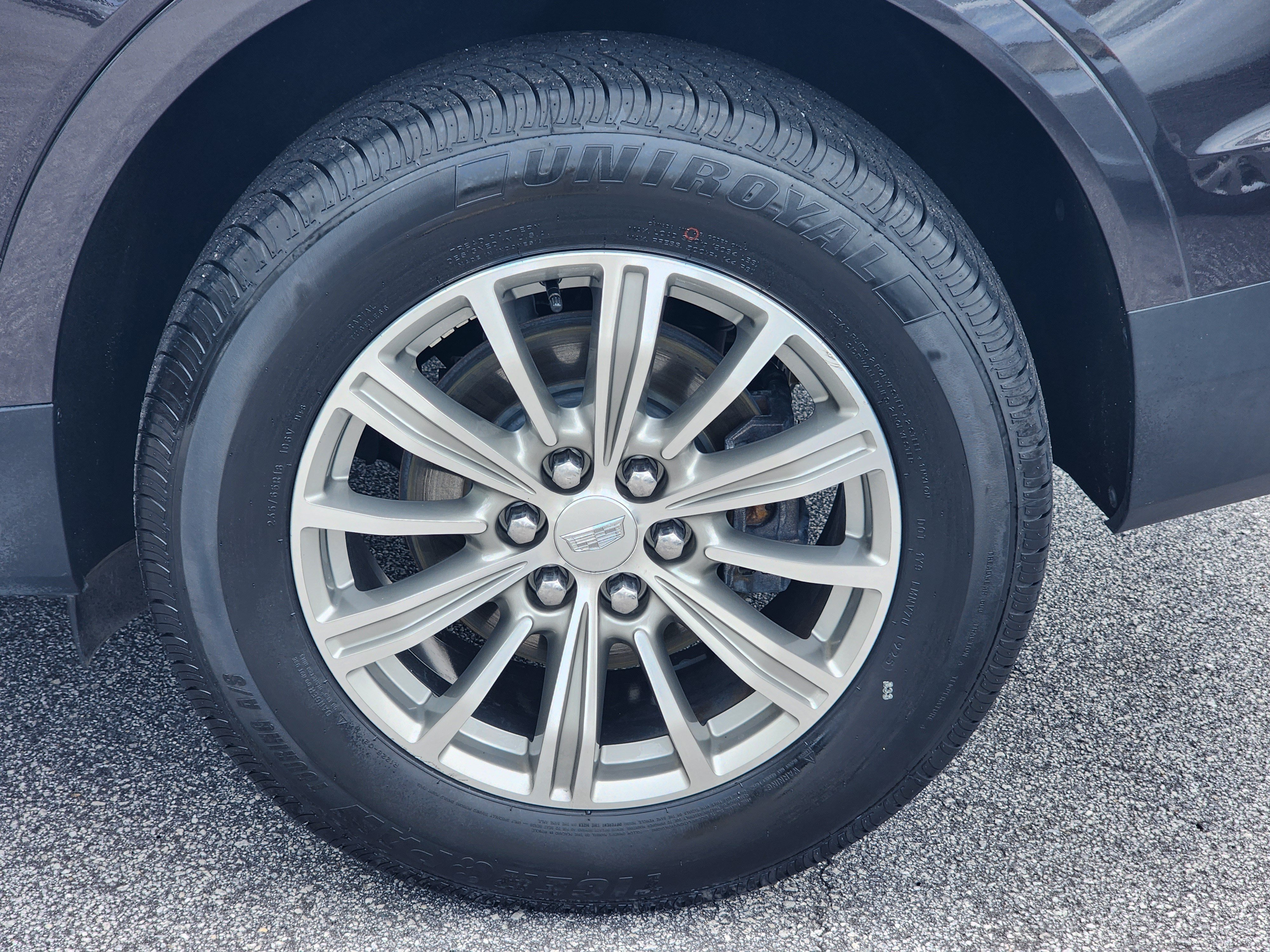 Used 2019 Cadillac XT5 Luxury FWD image 11
