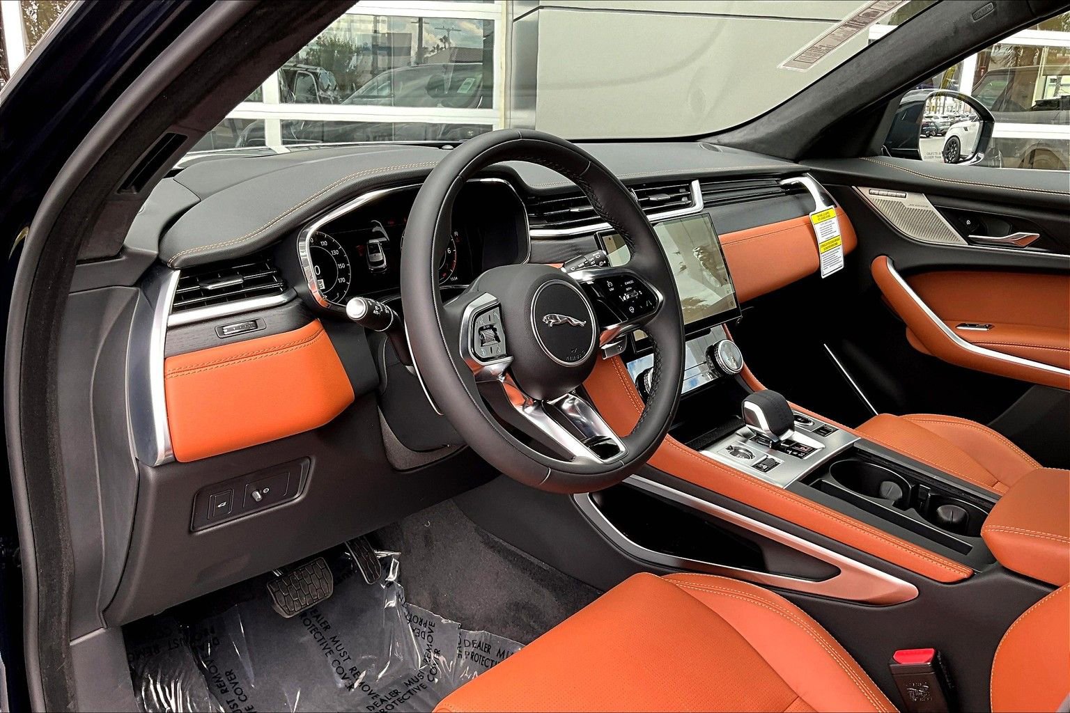 New 2026 Jaguar F-PACE R-Dynamic S image 6