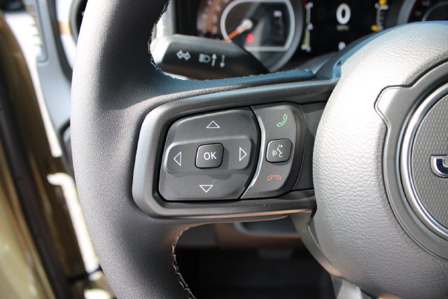 New 2026 Jeep Gladiator Sport AWD/4WD image 19