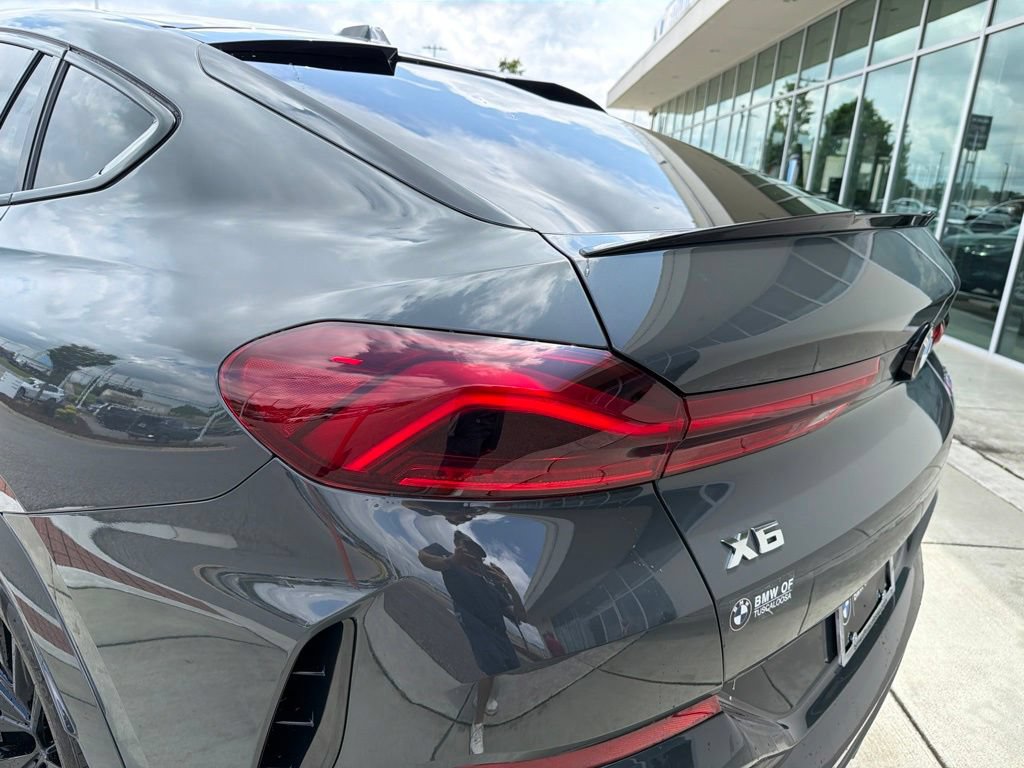 New 2027 BMW X6 M60i AWD/4WD image 14