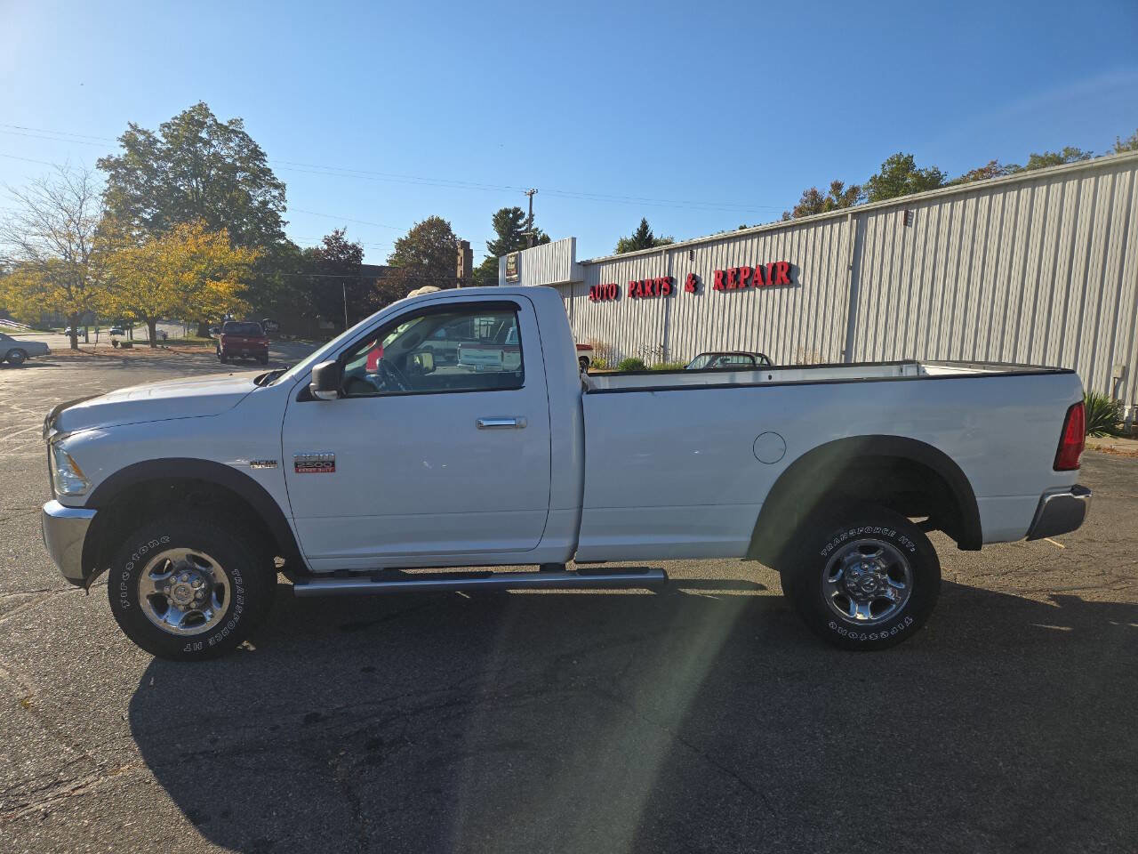 Used 2012 RAM 2500 SLT w/ Luxury Group AWD/4WD image 5
