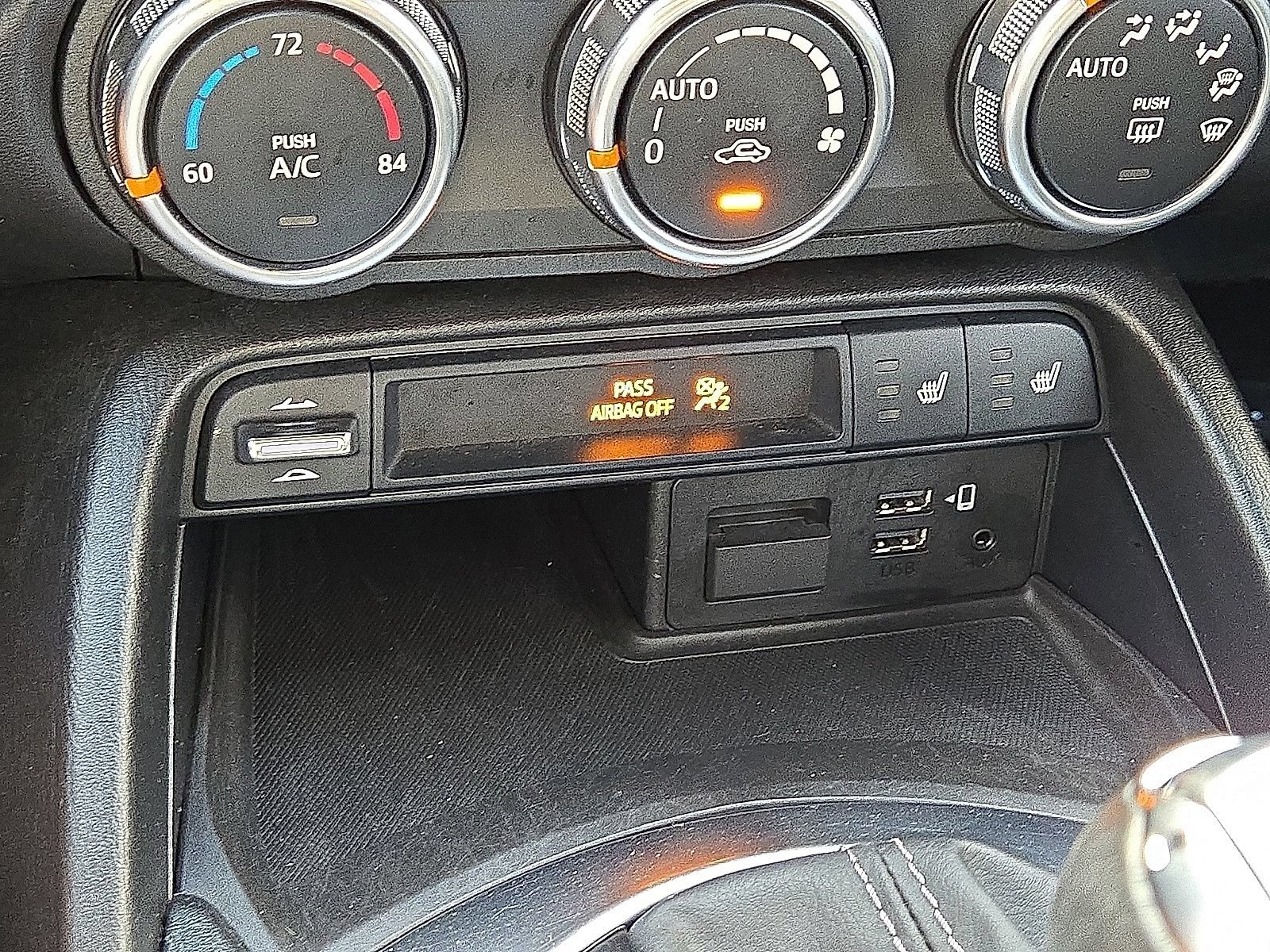 Used 2023 MAZDA MX-5 Miata Grand Touring RWD image 29