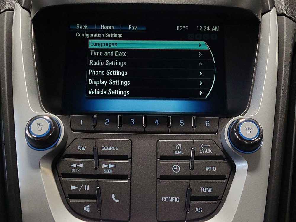Used 2017 Chevrolet Equinox LS FWD image 25