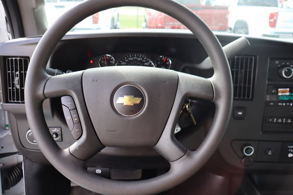 New 2026 Chevrolet Express 3500 w/ Power Convenience Package RWD image 6