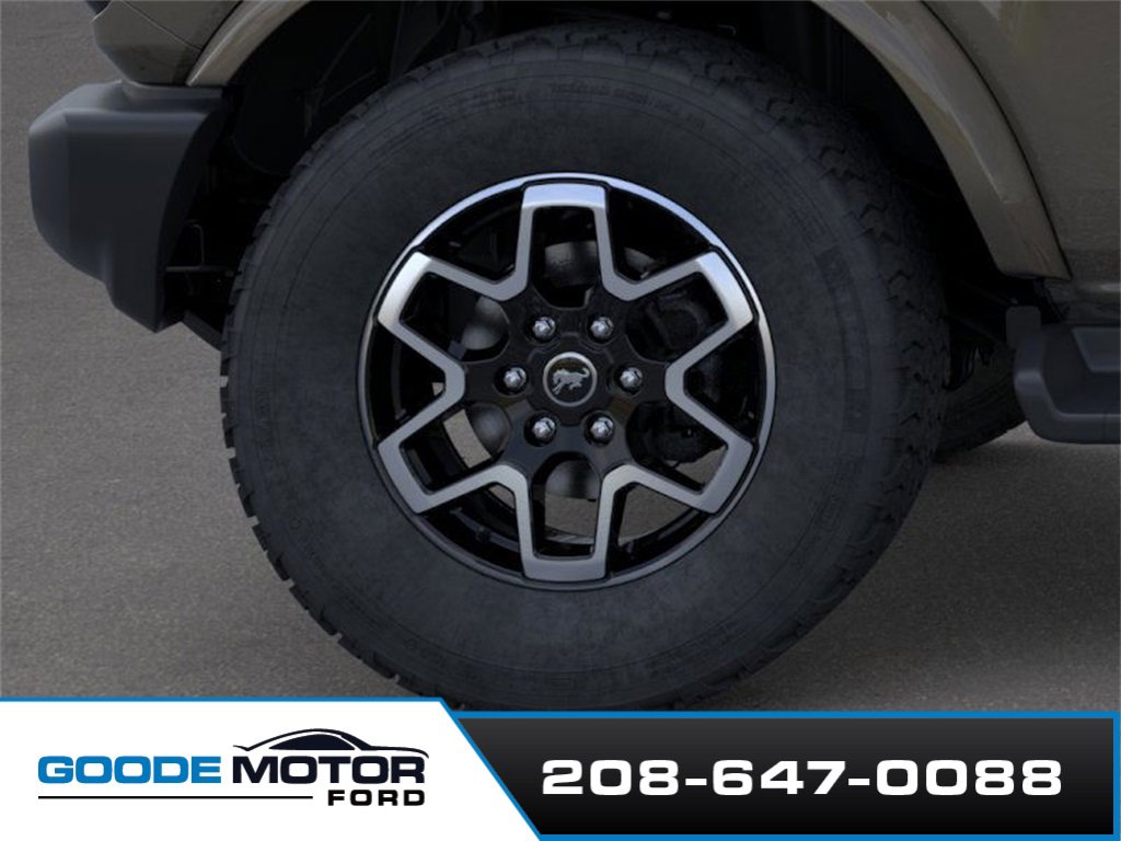 New 2025 Ford Bronco Outer Banks image 21