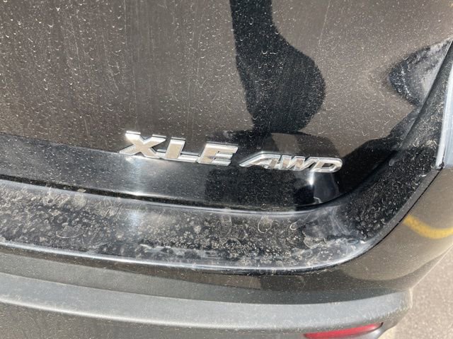 Used 2017 Toyota Highlander XLE image 7