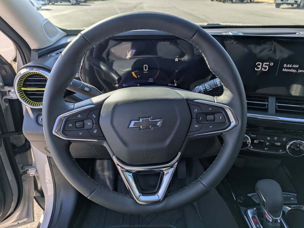 New 2026 Chevrolet Trax ACTIV w/ Driver Confidence Package FWD image 18