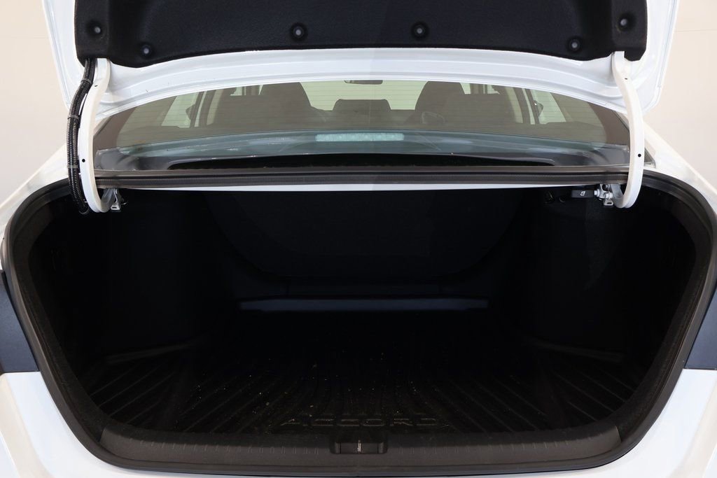 Used 2025 Honda Accord LX image 14