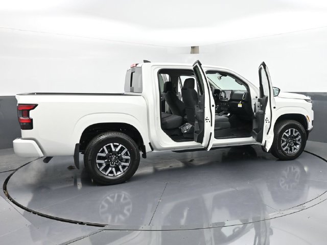New 2026 Nissan Frontier SV w/ All-Weather Content Package AWD/4WD image 45
