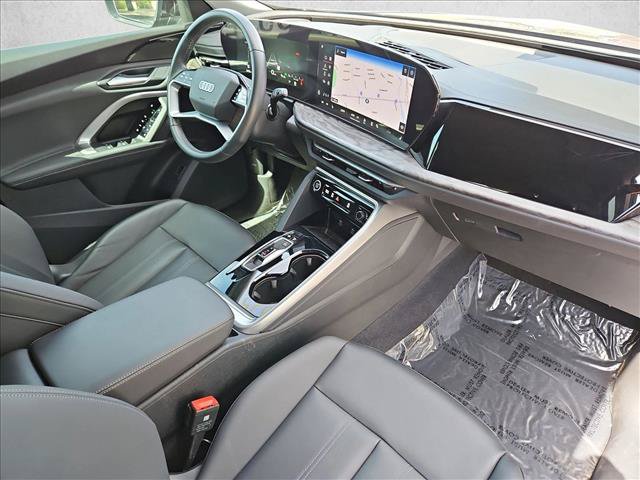 Certified 2025 Audi Q5 Premium w/ Convenience Package AWD/4WD image 27