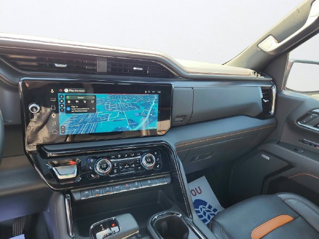 Used 2025 GMC Sierra 1500 AT4 w/ AT4 Premium Package AWD/4WD image 21